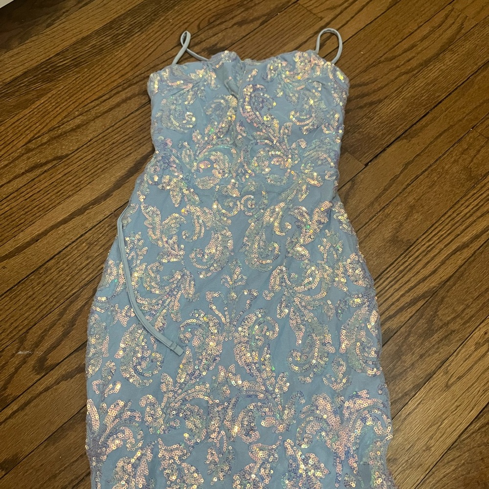 Elegant Blue Sequin Dress Windsor